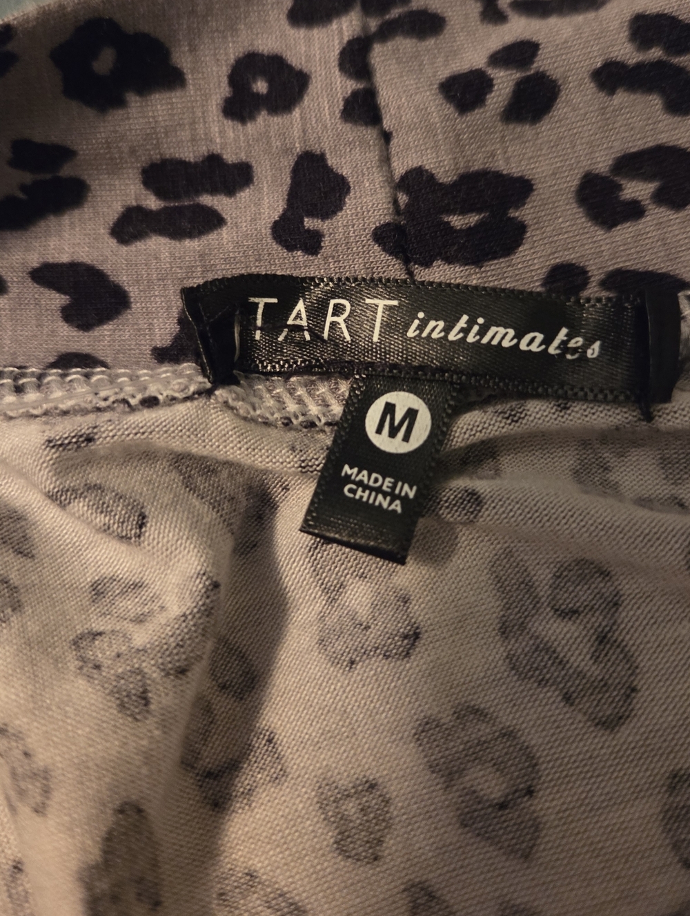 Leopard Print Gray & Black Cardigan NWT - Picture 11 of 12